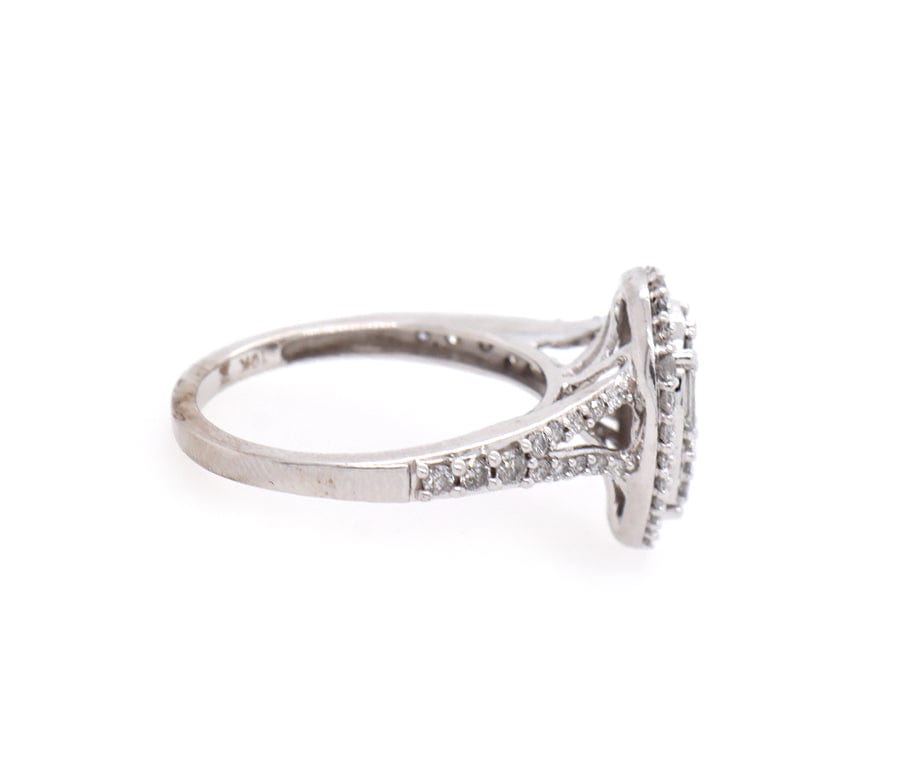 0.50ctw Baguette and Round Diamond Pear Shaped Frame Ring in 10K