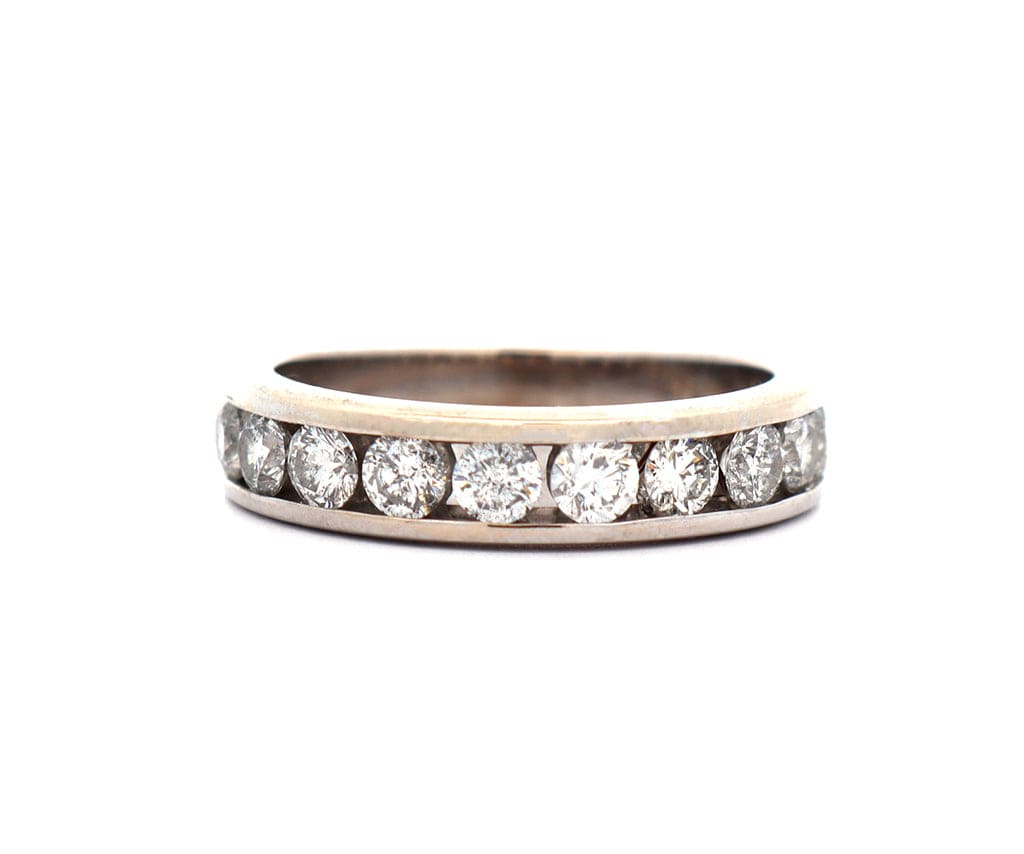 1.00ctw Round Diamond Channel Set Wedding Band Ring in 14K