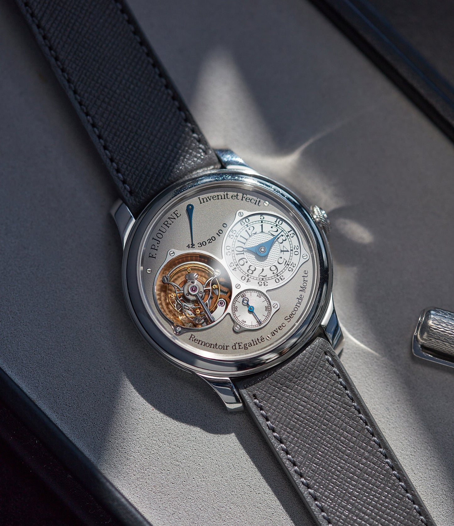 Tourbillon Souverain | Seconde Morte | Platinum