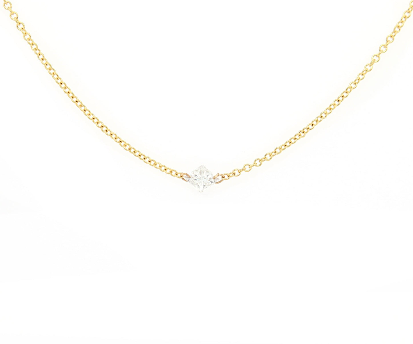 0.90ctw Mixed Cut Diamond Floating Station Necklace in 18K