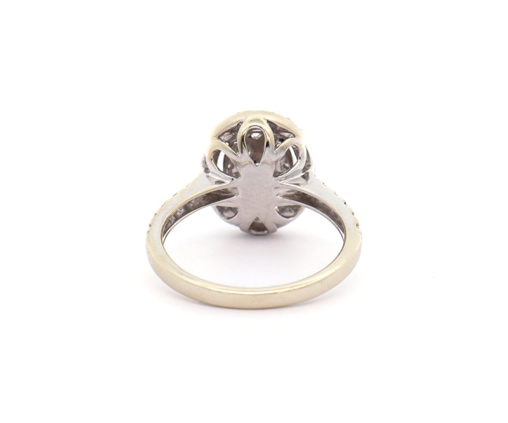 1.50ctw Round Diamond Cluster Oval Frame Ring in 14K