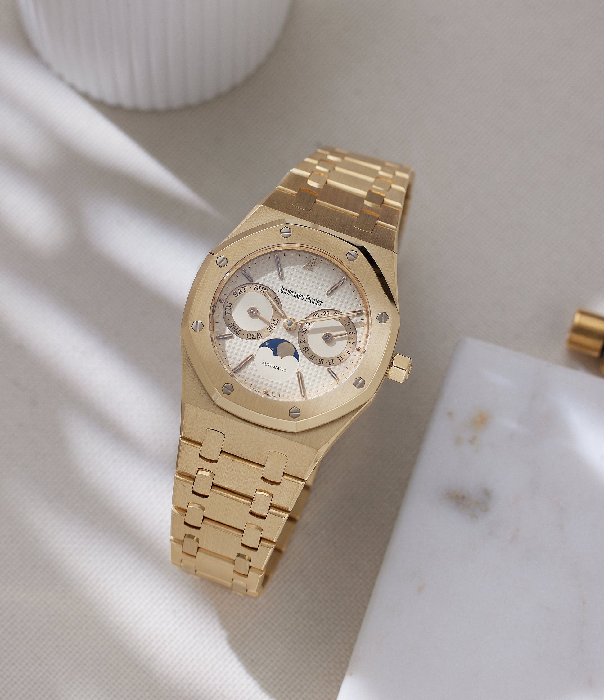 25594BA |  Royal Oak | Yellow Gold