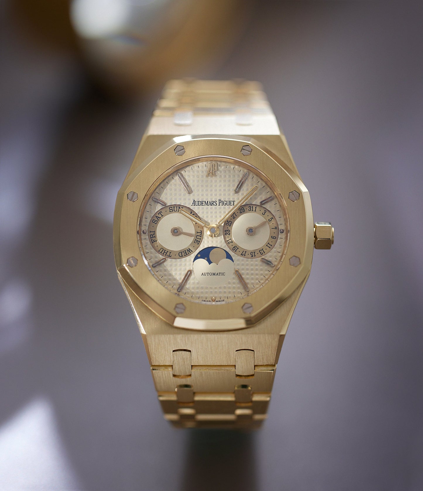 25594BA |  Royal Oak | Yellow Gold