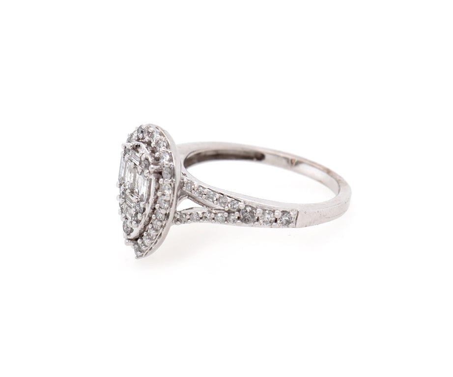 0.50ctw Baguette and Round Diamond Pear Shaped Frame Ring in 10K