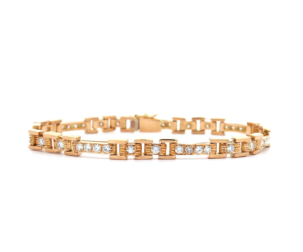 1.68ctw Diamond Bar Station Link Bracelet in 18K