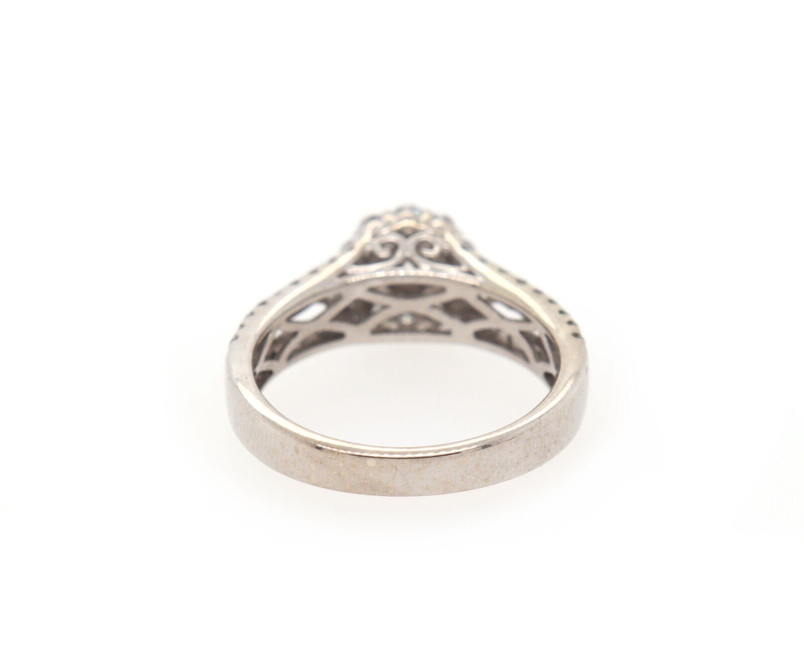 0.85ctw Diamond Flower Frame Ring in 14K