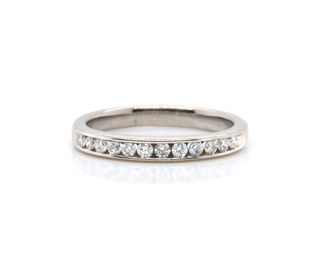 0.25ctw Diamond Channel Set Wedding Band Ring in 14K