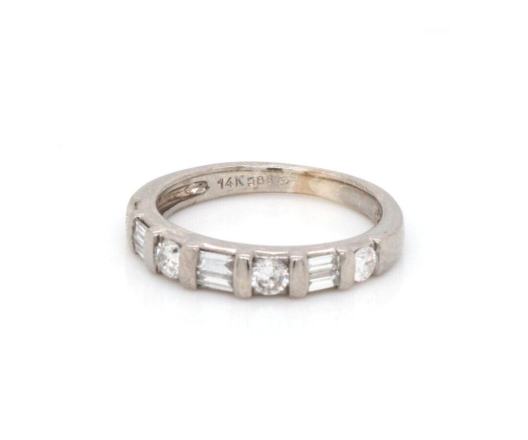 0.40ctw Round and Baguette Diamond Band Ring in 14K