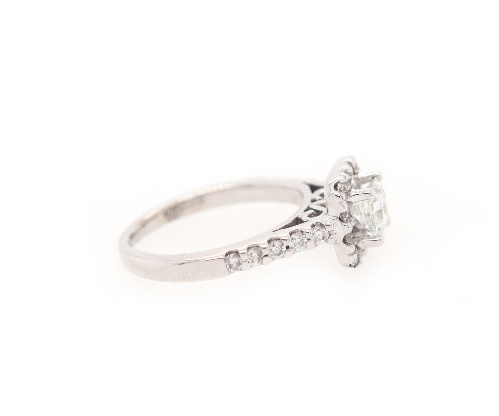 0.97ctw Princess and Round Diamond Frame Engagement Ring in 18K