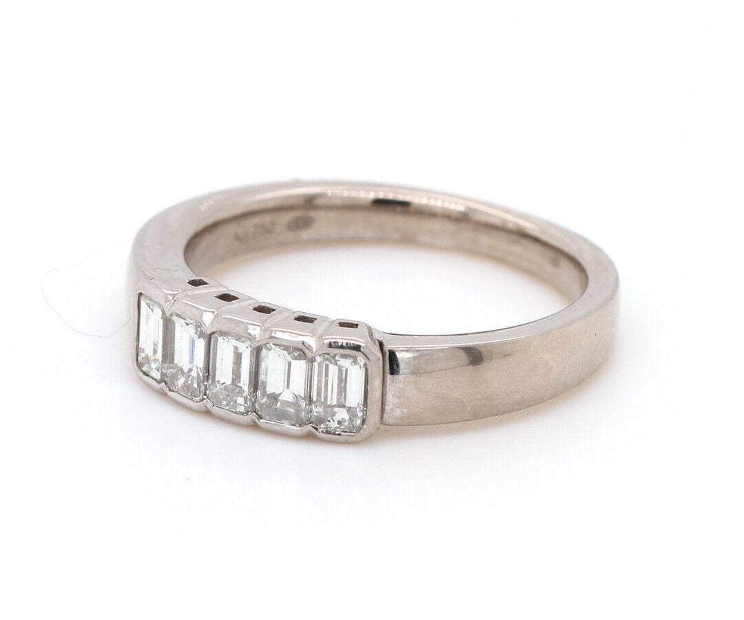 1.00ctw Emerald Cut Diamond Band Ring in 18K