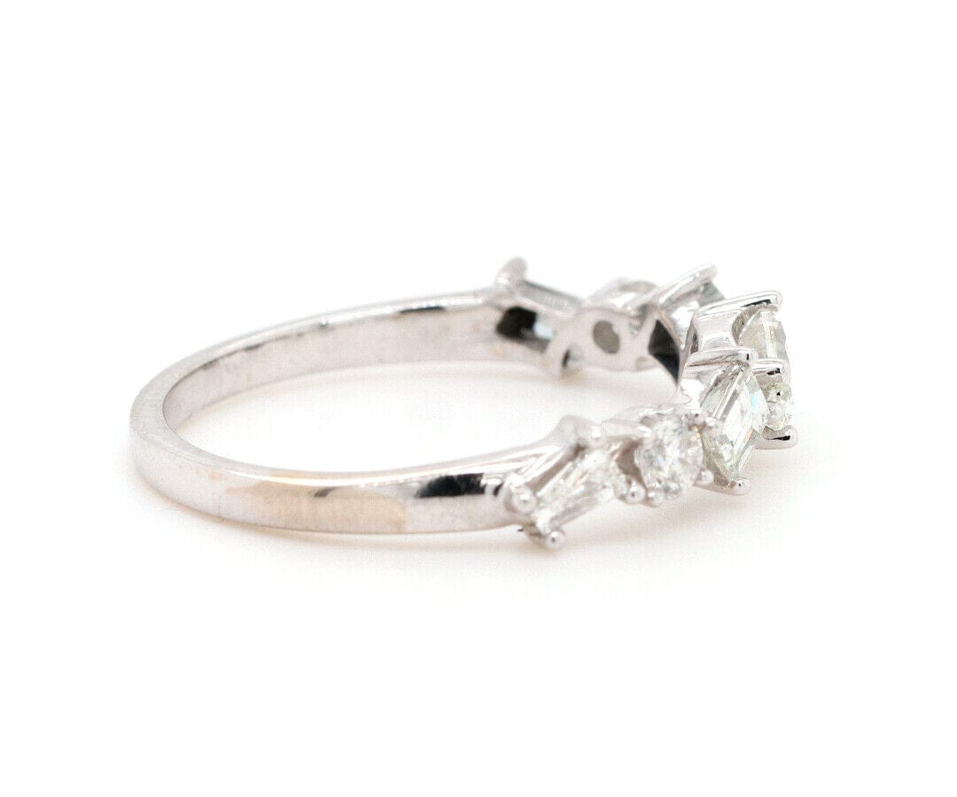 0.77ctw Mixed Cut Diamond Band Ring in 14K