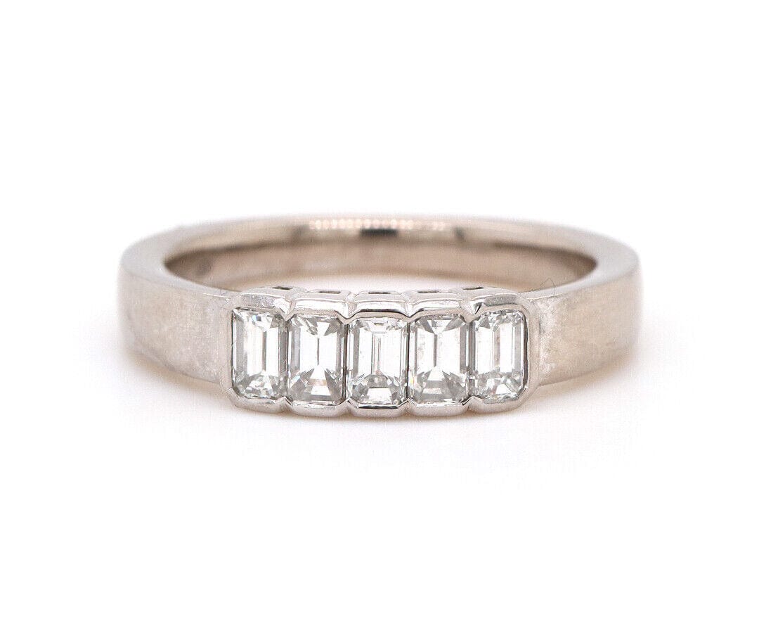 1.00ctw Emerald Cut Diamond Band Ring in 18K