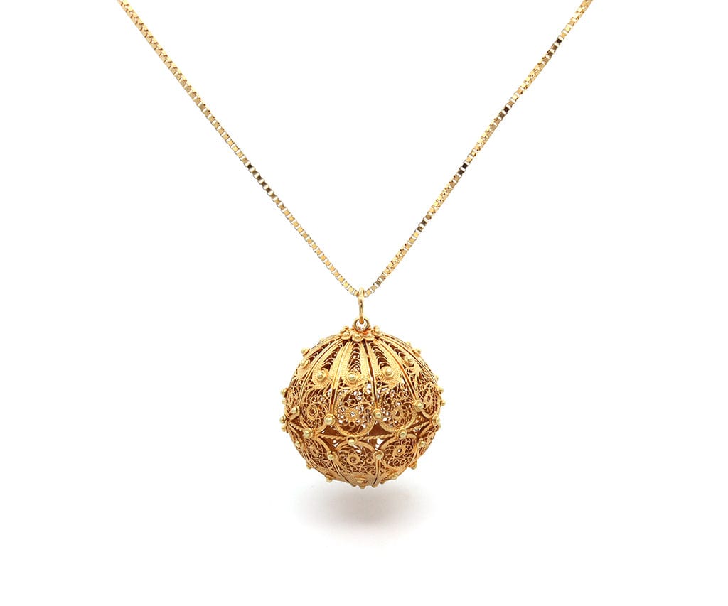 Vintage Hollow Filigree Ball Pendant Necklace in 14K