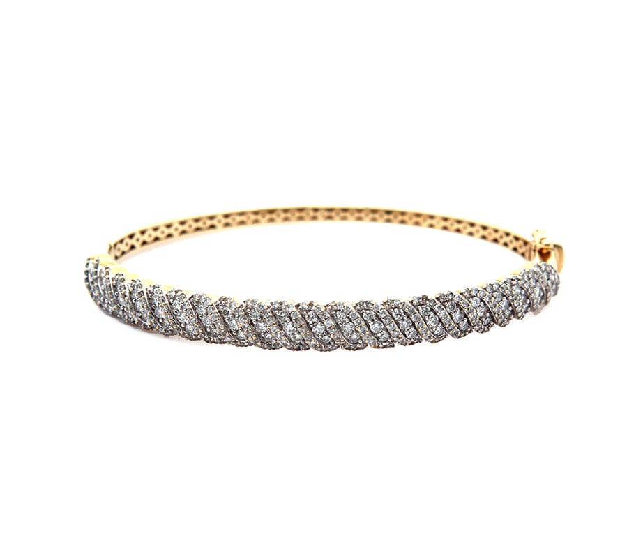 2.00ctw Diamond Swirl Bangle Bracelet in 14K