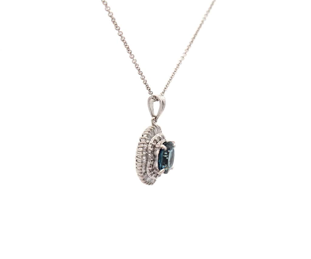 2.79ct Sapphire and 0.60ctw Diamond Frame Pendant Necklace in Platinum