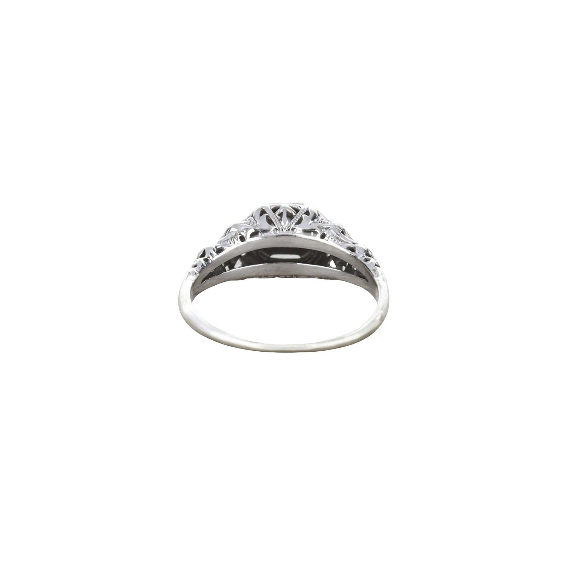 18k White Gold Solitaire Hand Engraved Engagement Ring