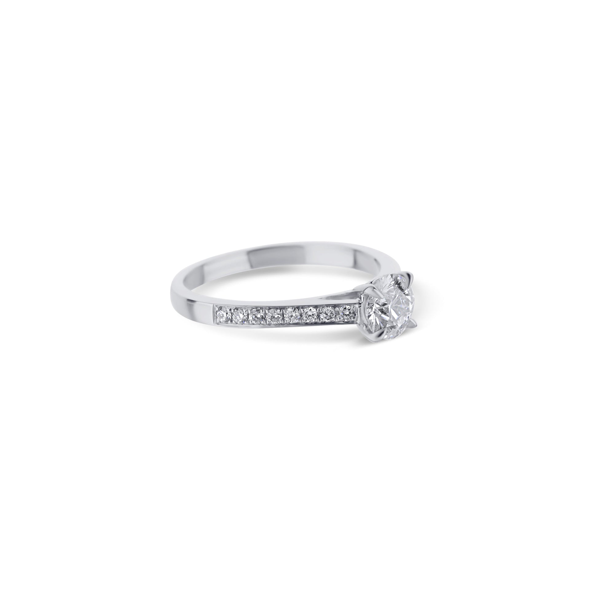 18K White Gold Ring With Round Diamond And A Cathedral Setting