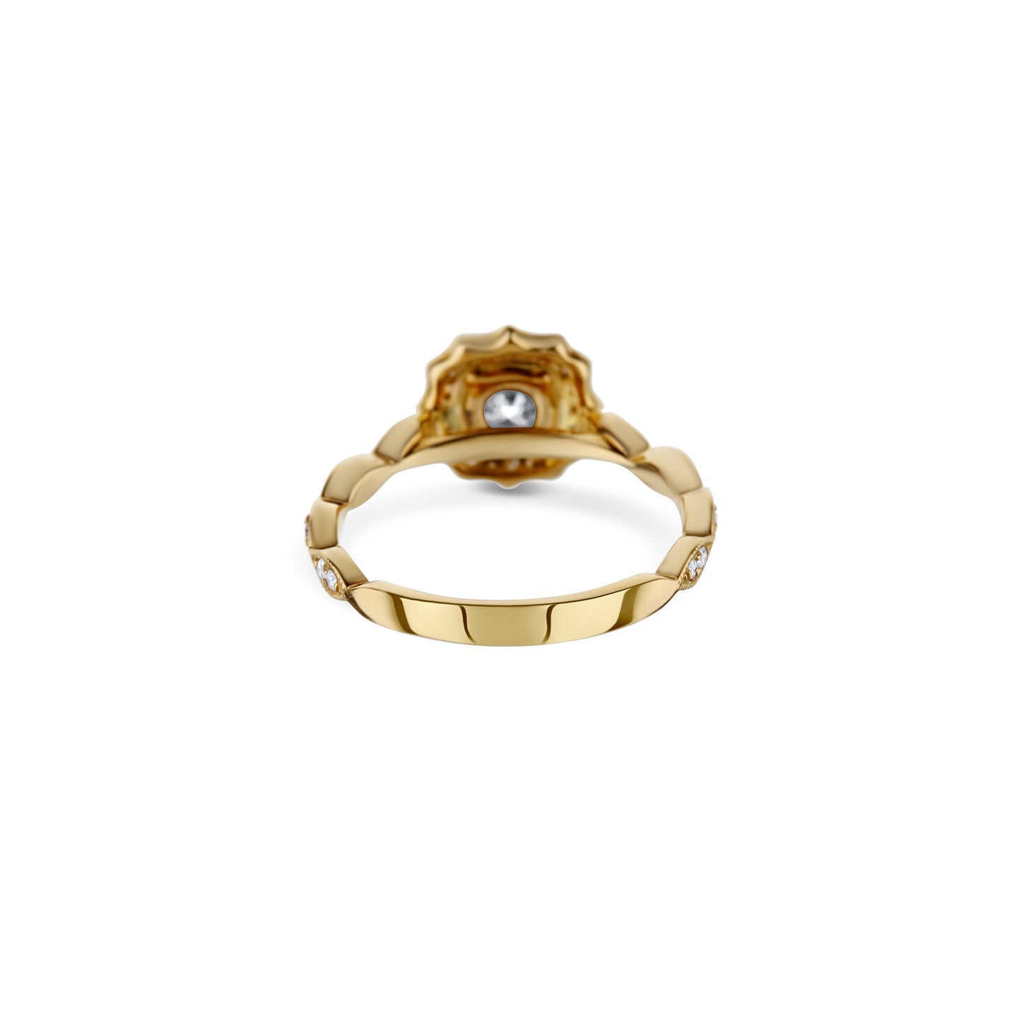 18K Yellow Gold Round Diamond Engagement Ring With Halo And Scallop Shank