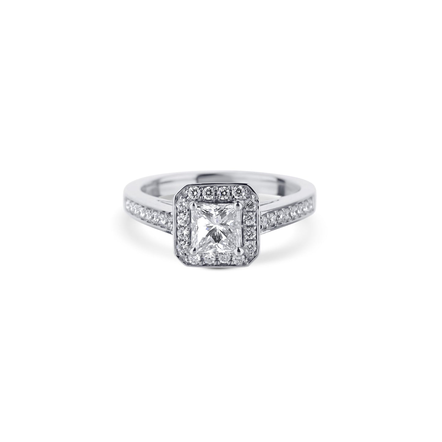 18K White Gold Ring With Princess Cut Diamond And Halo