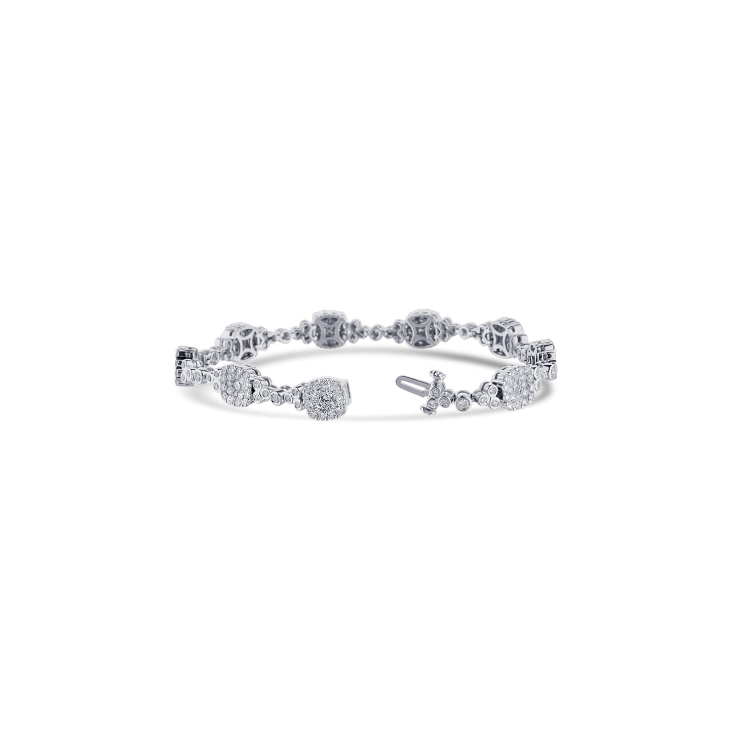 18K White Gold Cushion Cluster Diamond Bracelet