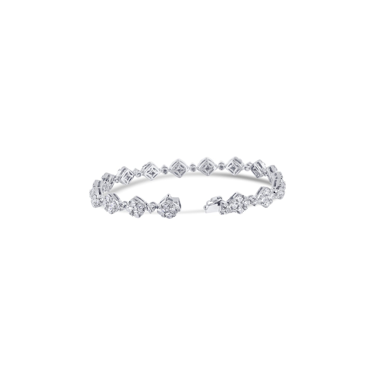 18K White Gold Diamond Shaped Setting Bracelet