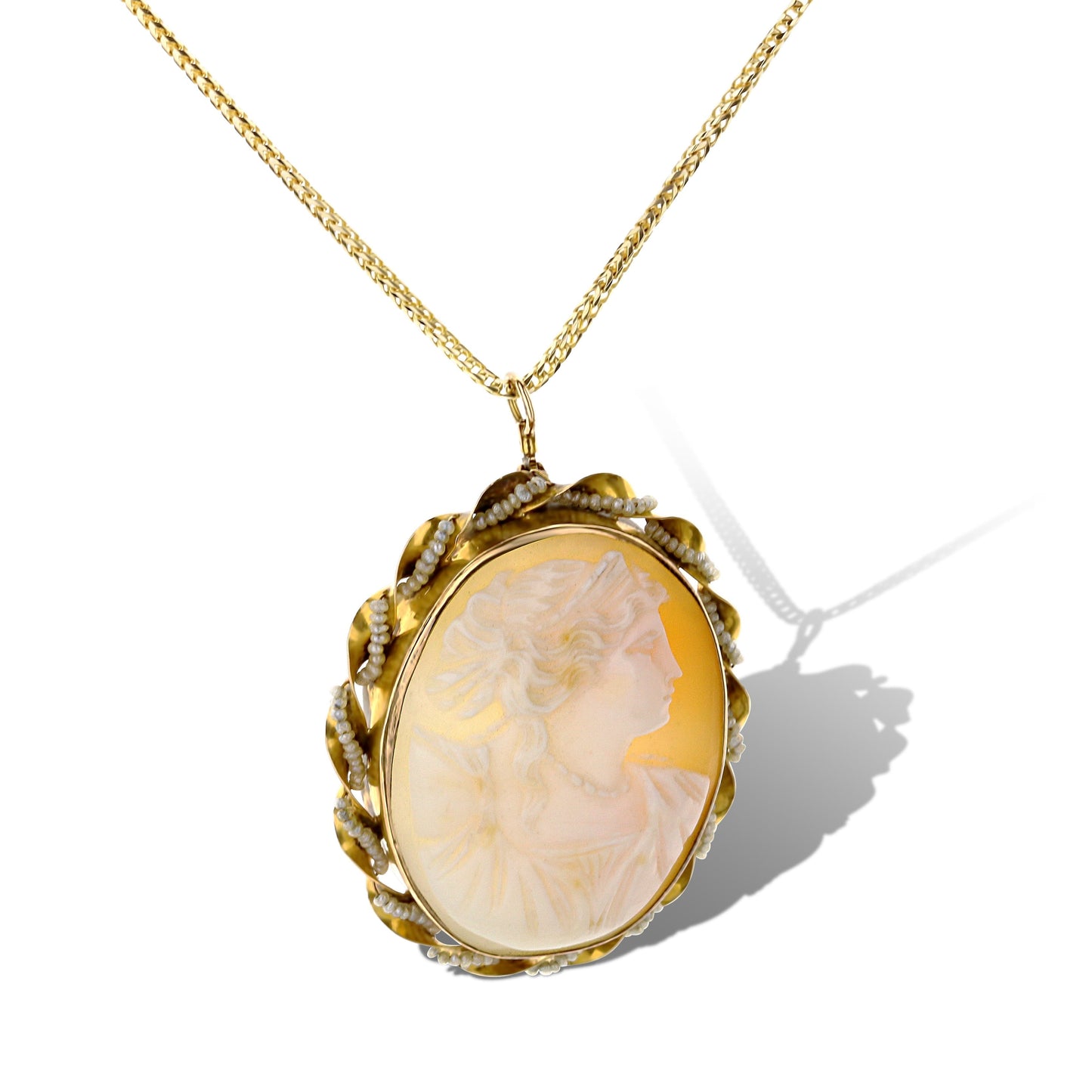 10K Yellow Gold Ladies Pendant Set With Cameo & Pearl Side Stones