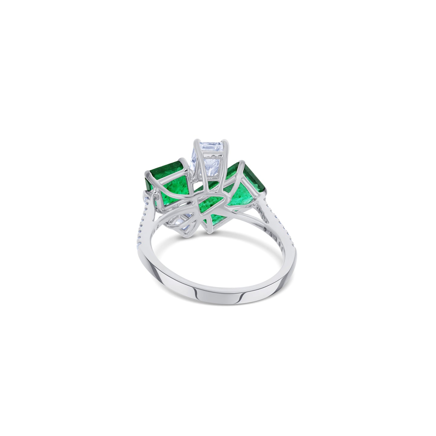 18K White Gold Emerald & Diamond Mixed Cut Ring