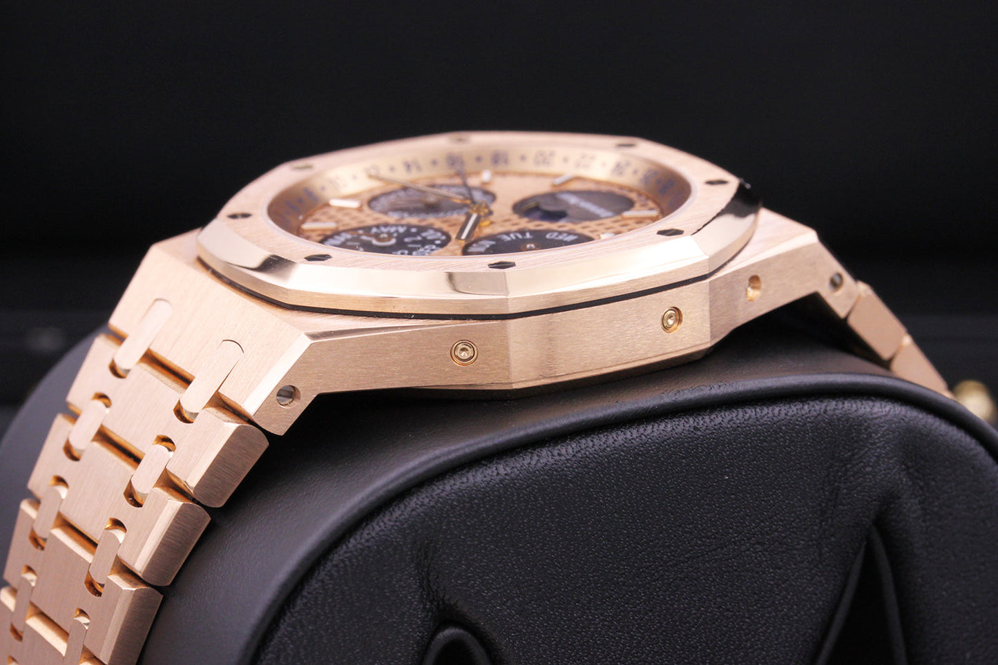 Audemars Piguet Limited Edition Royal Oak Perpetual Calendar 41mm 26584OR Pink Dial