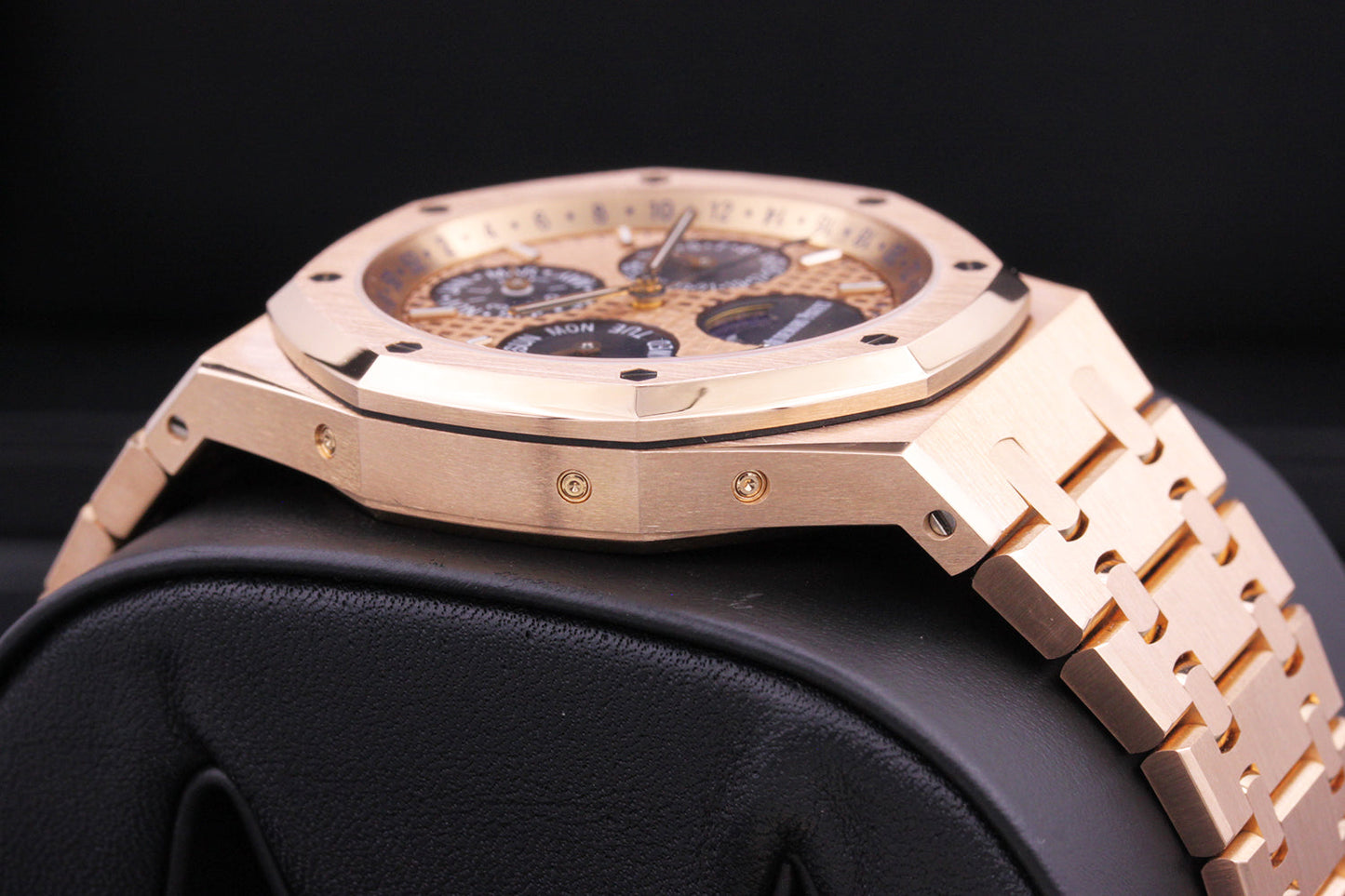 Audemars Piguet Limited Edition Royal Oak Perpetual Calendar 41mm 26584OR Pink Dial