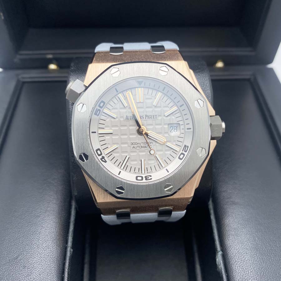 Audemars Piguet Limited Edition Japan Royal Oak Offshore Diver 15711IO 42mm Grey Dial Pre-Owned