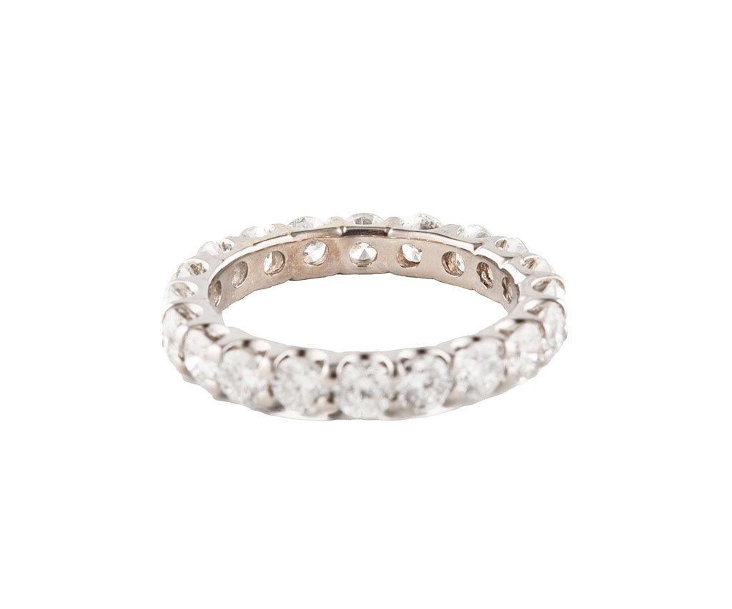 2.25ctw Round Diamond Shared Prong Eternity Wedding Band Ring in 18K