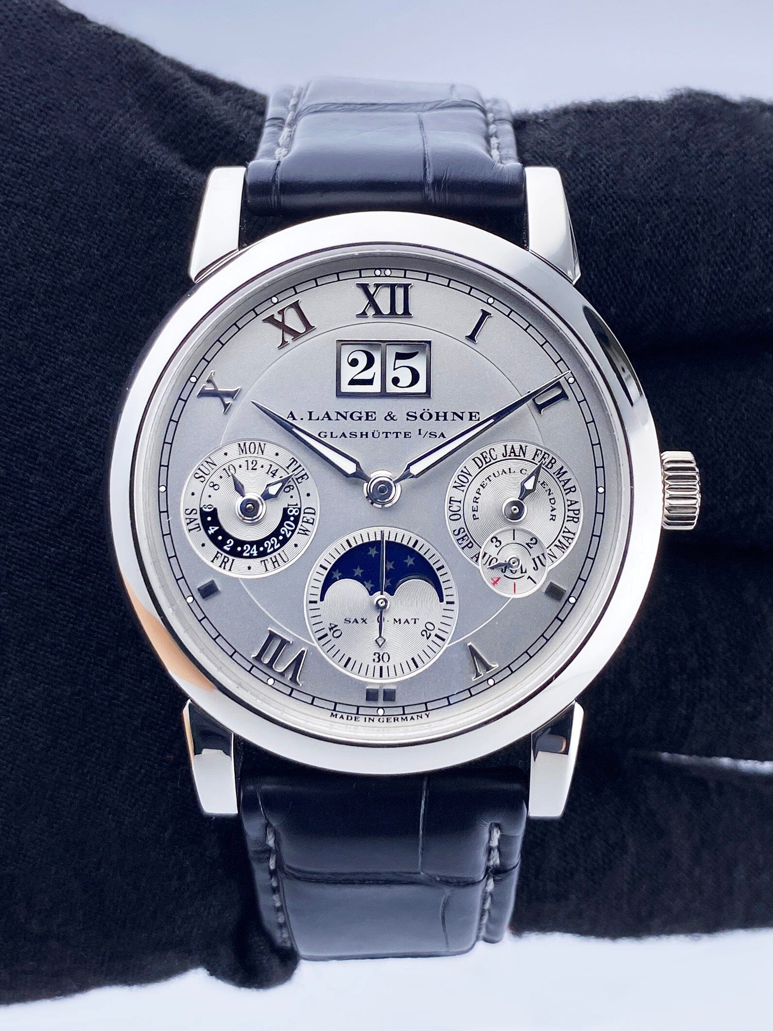 A. Lange & Sohne Langematik Perpetual 310.025E Mens Watch Box Papers