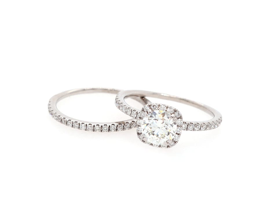 1.50ctw Round Diamond Cushion Frame Bridal Set in 18K