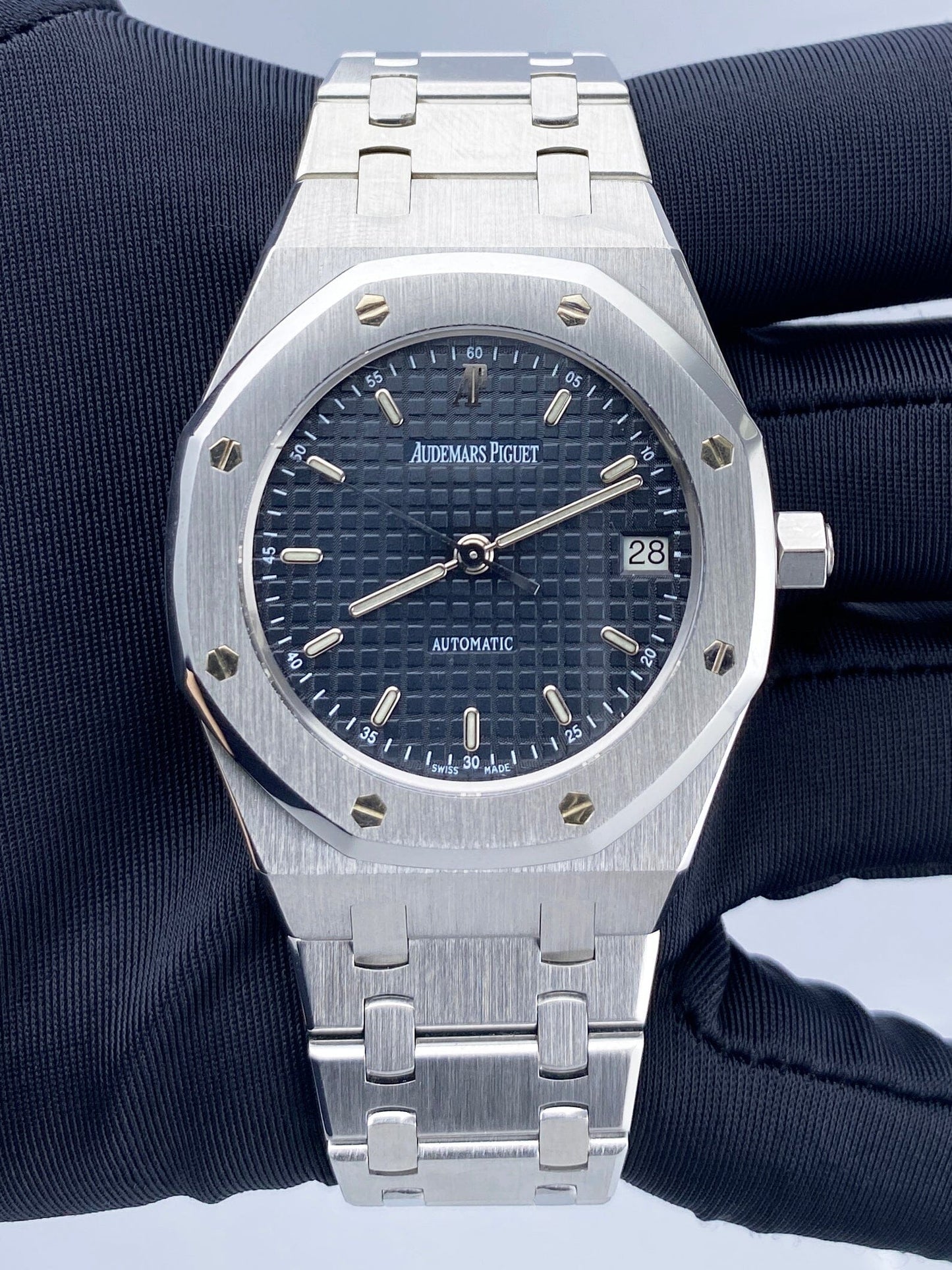 Audemars Piguet Royal Oak 14790ST Blue Dial Mens Watch