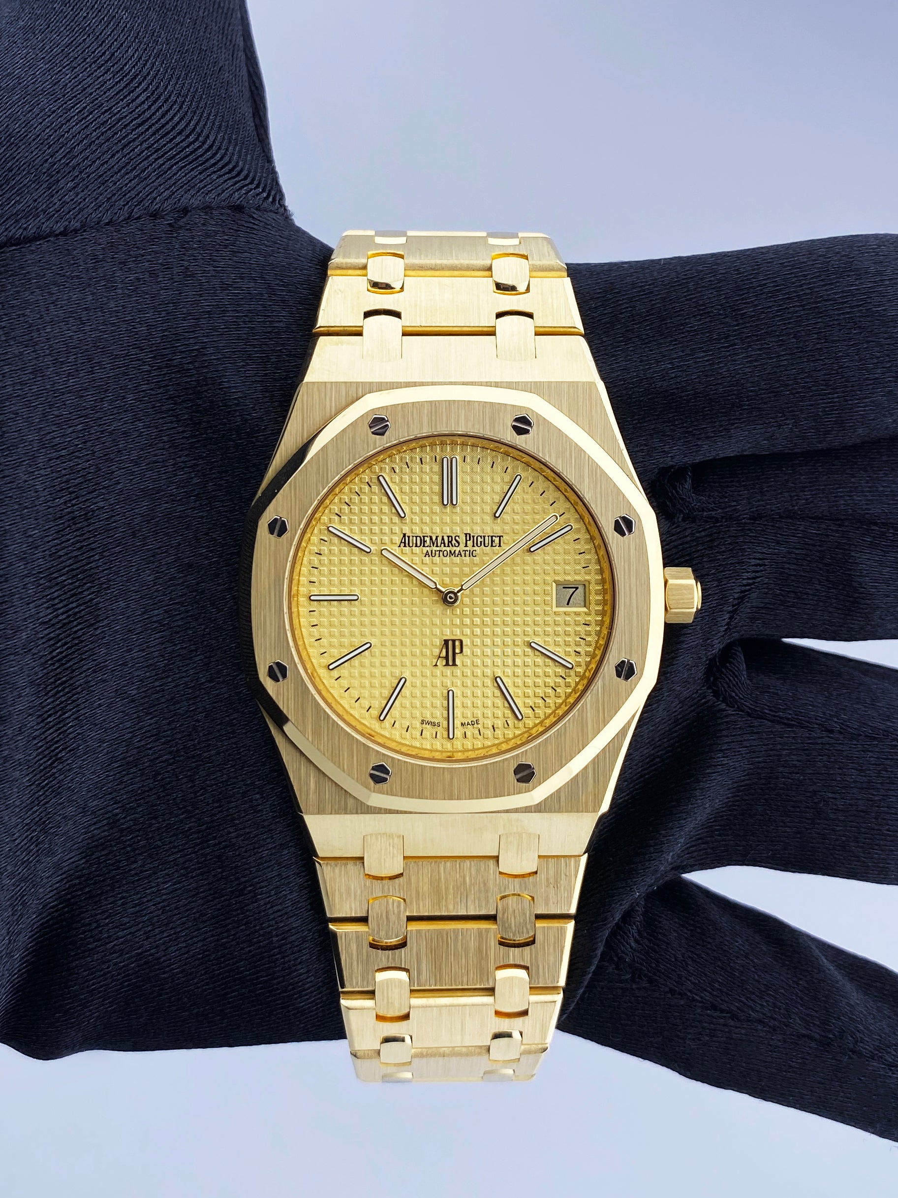 Audemars Piguet Royal Oak 15202BA 18K Yellow Gold Mens Watch Box/Papers