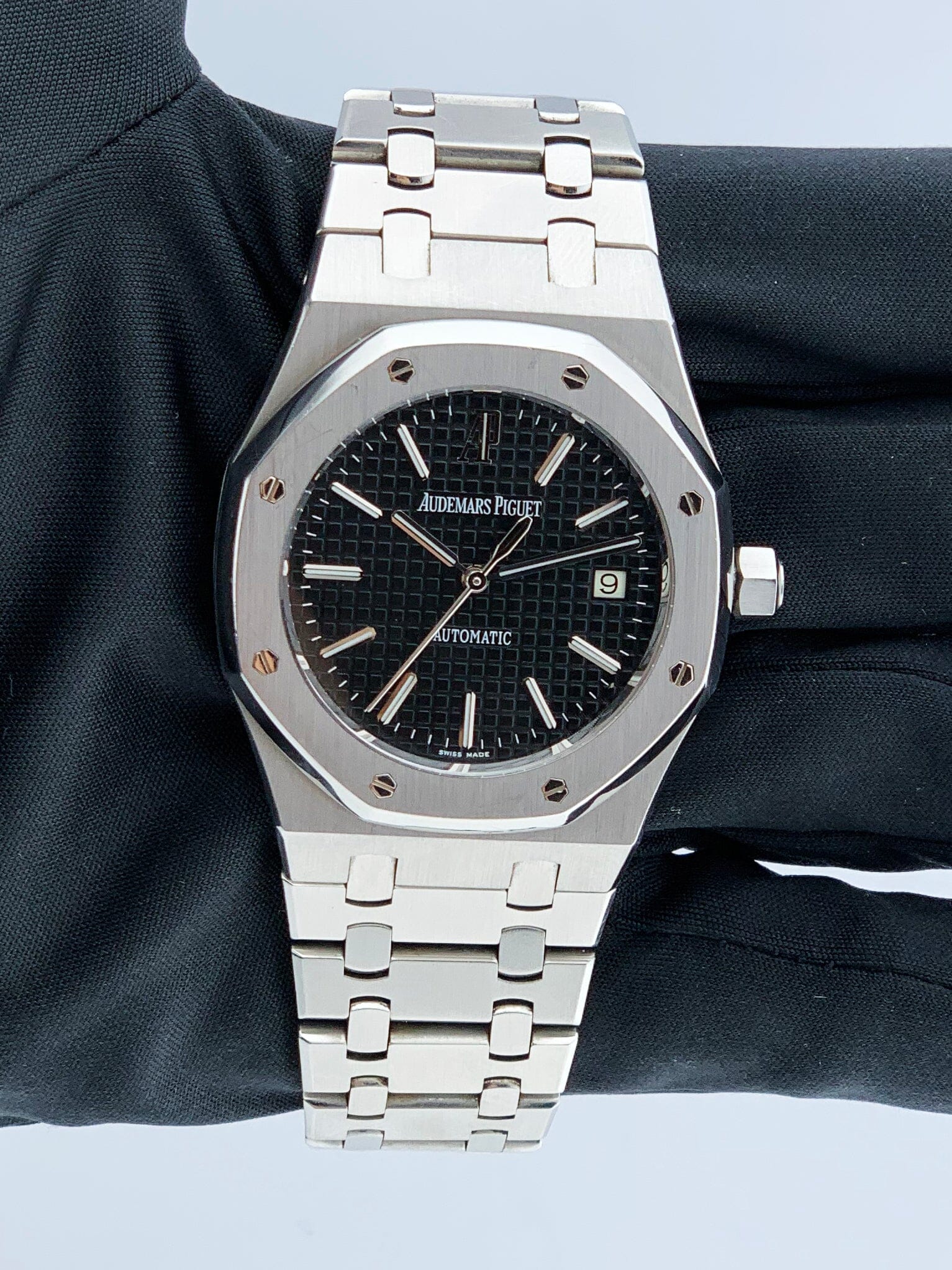 Audemars Piguet Royal Oak 15300ST Black Dial Mens Watch Box Papers