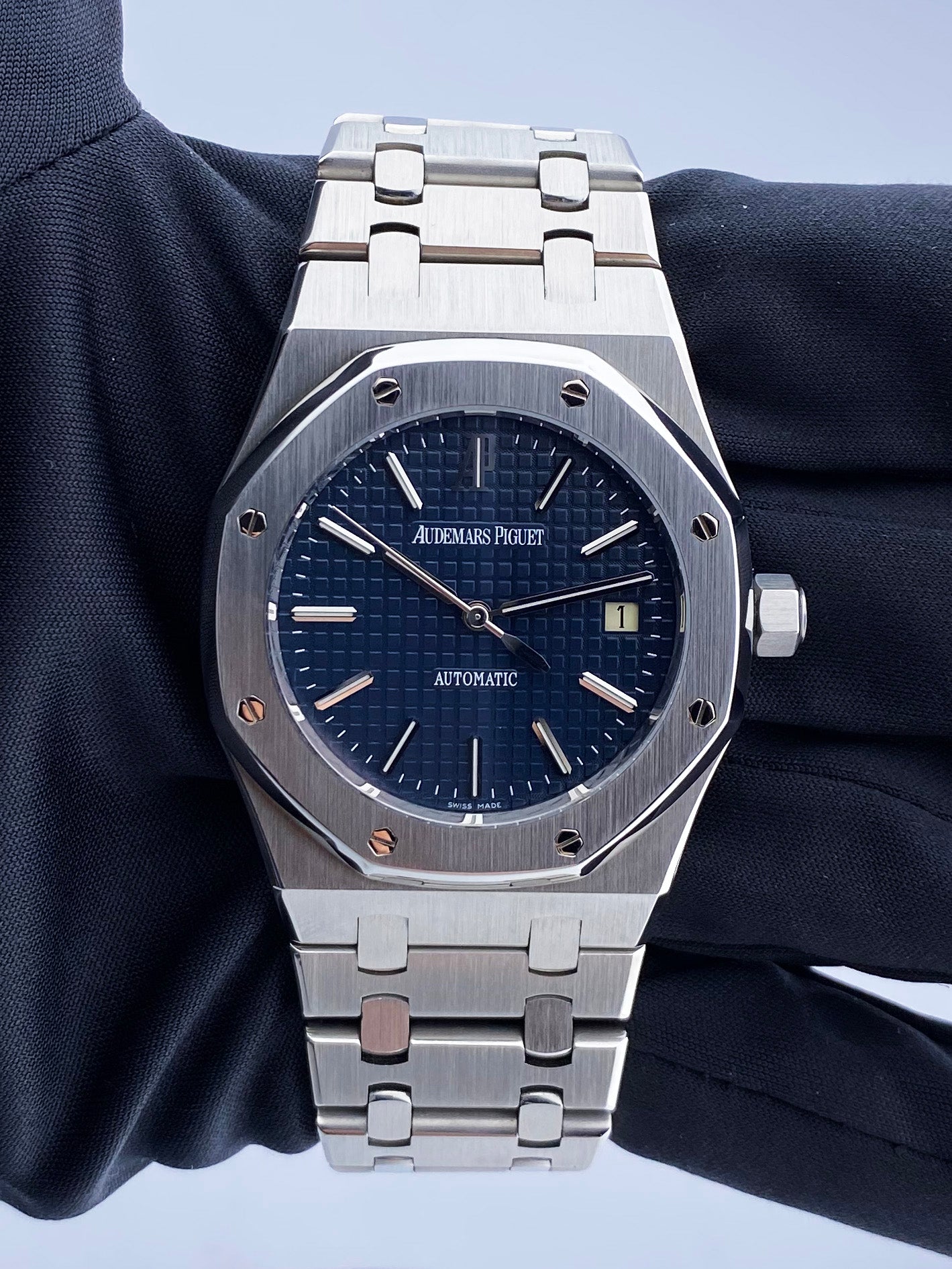 Audemars Piguet Royal Oak 15300ST Blue Dial Mens Watch