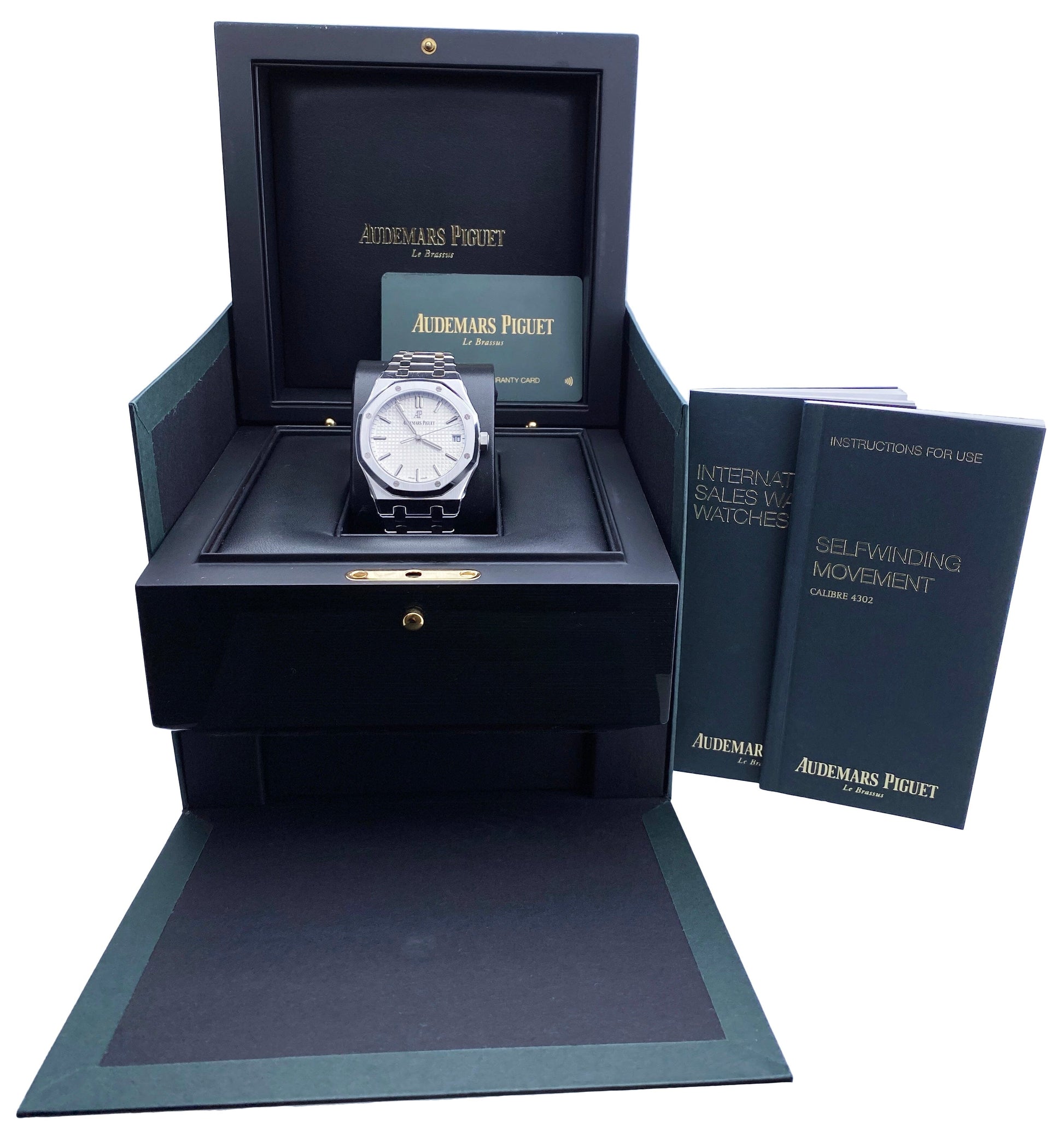 Audemars Piguet Royal Oak 15500ST Silver Dial Mens Watch Box Papers