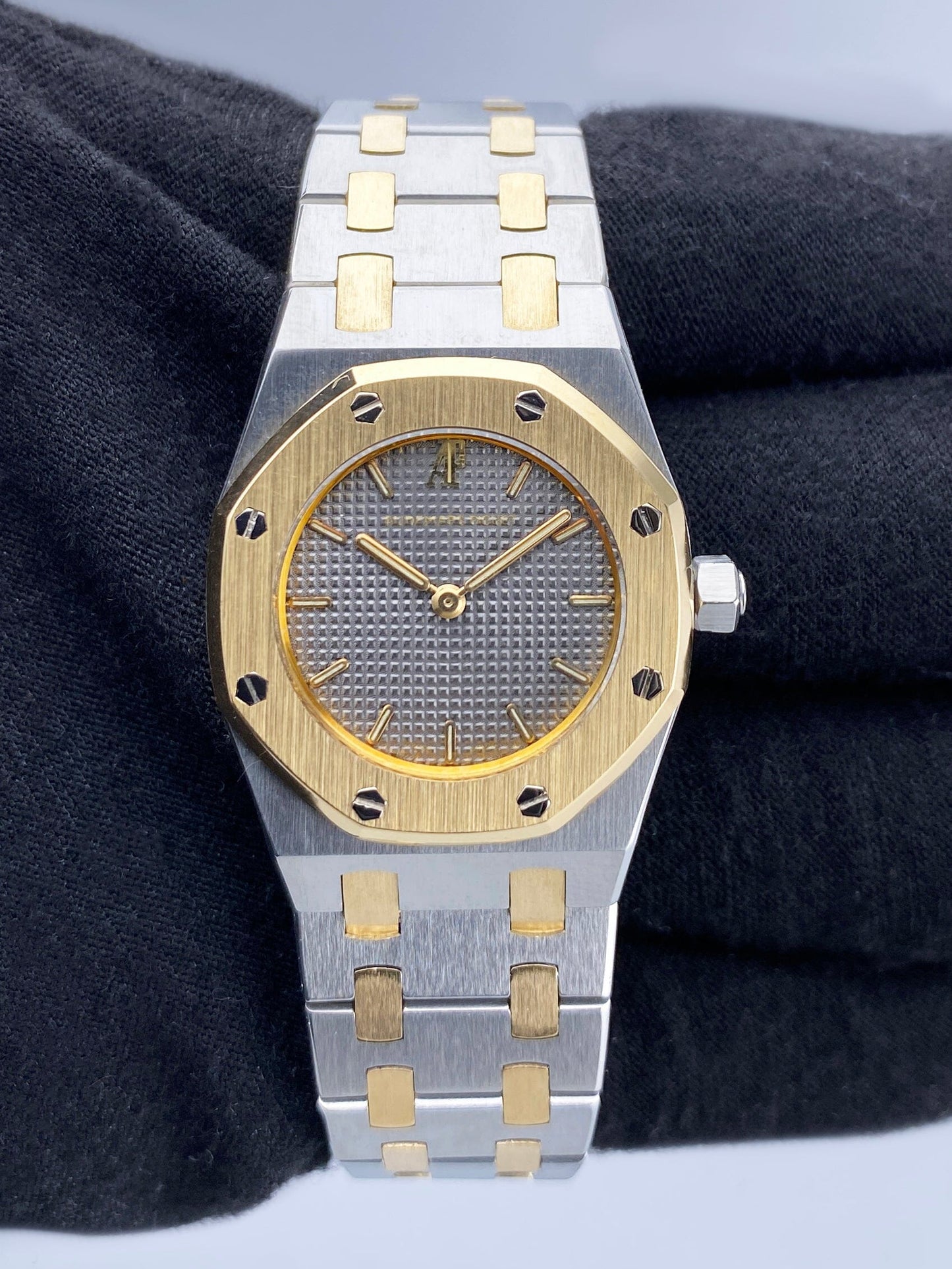 Audemars Piguet Royal Oak 18K Yellow Gold Steel Ladies Watch