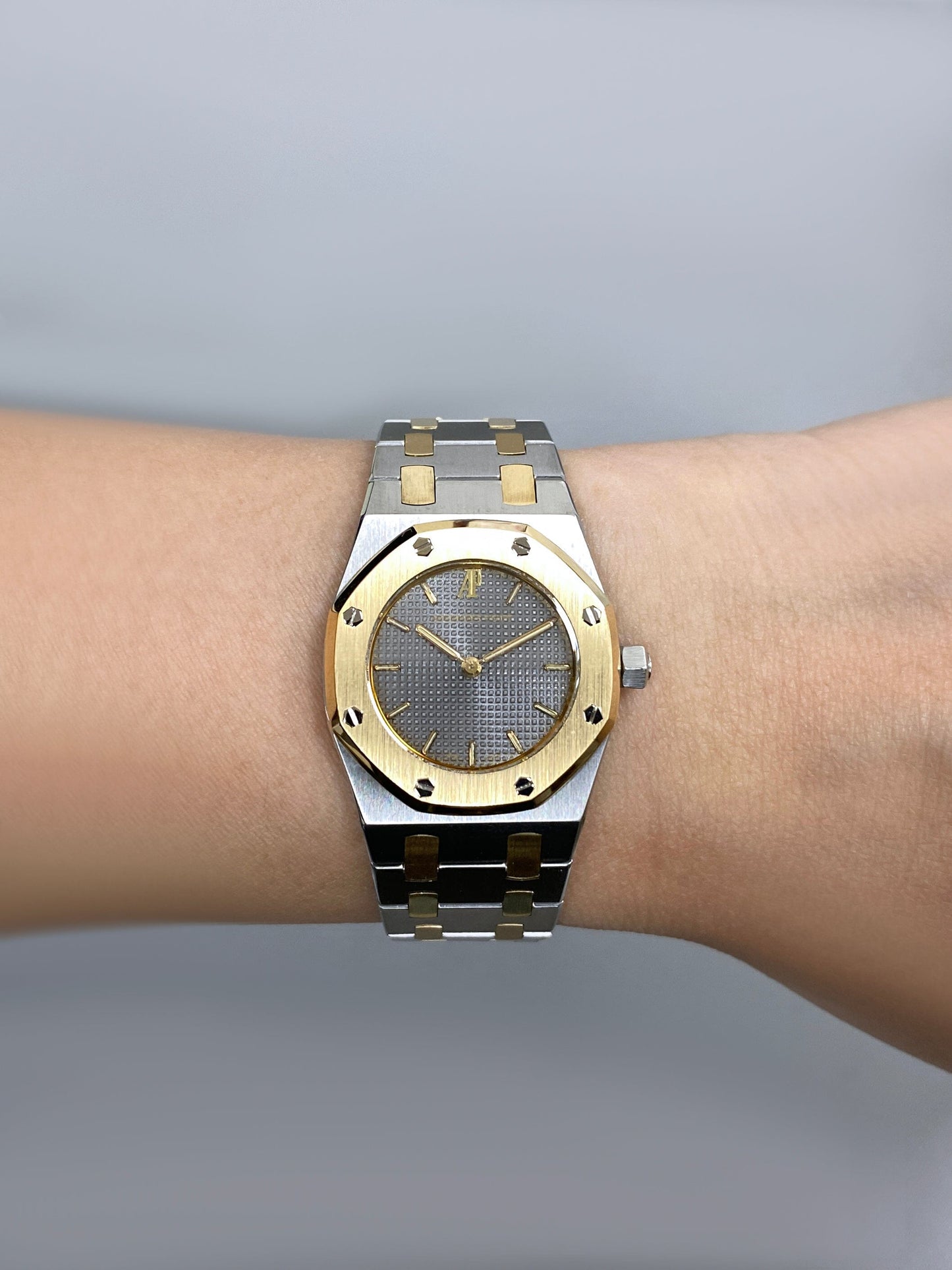 Audemars Piguet Royal Oak 18K Yellow Gold Steel Ladies Watch