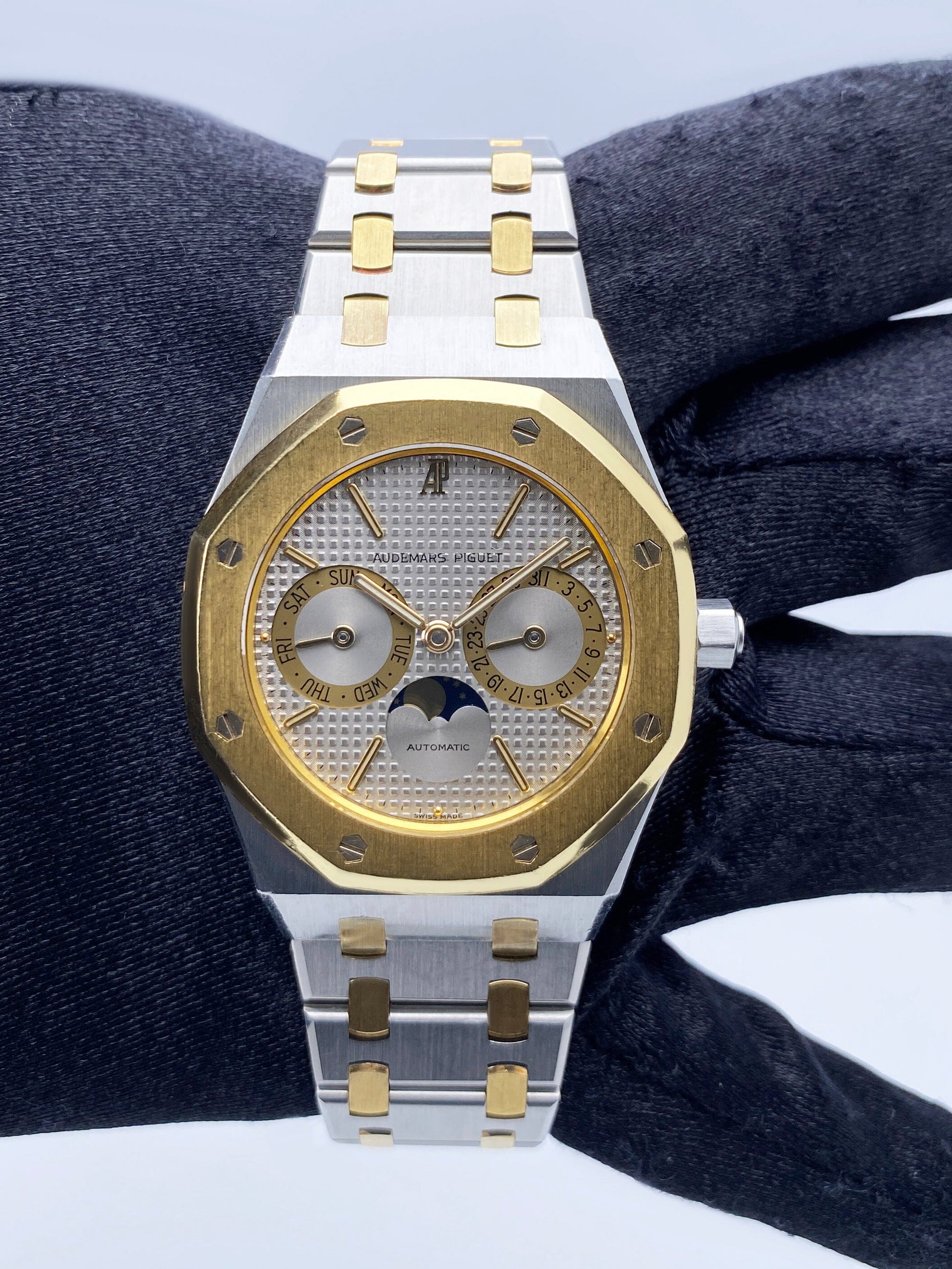 Audemars Piguet Royal Oak 25594SA Moonphase Watch