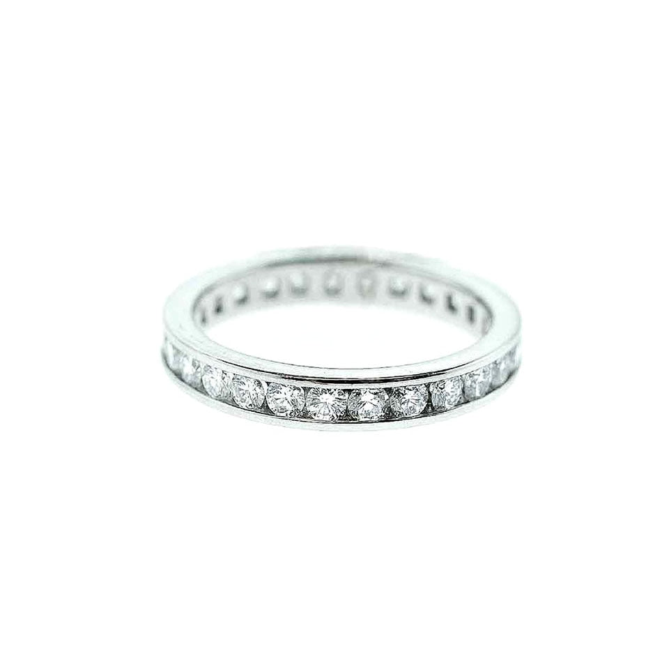 A Link 18K White Gold Channel Set Diamond Eternity Wedding Band