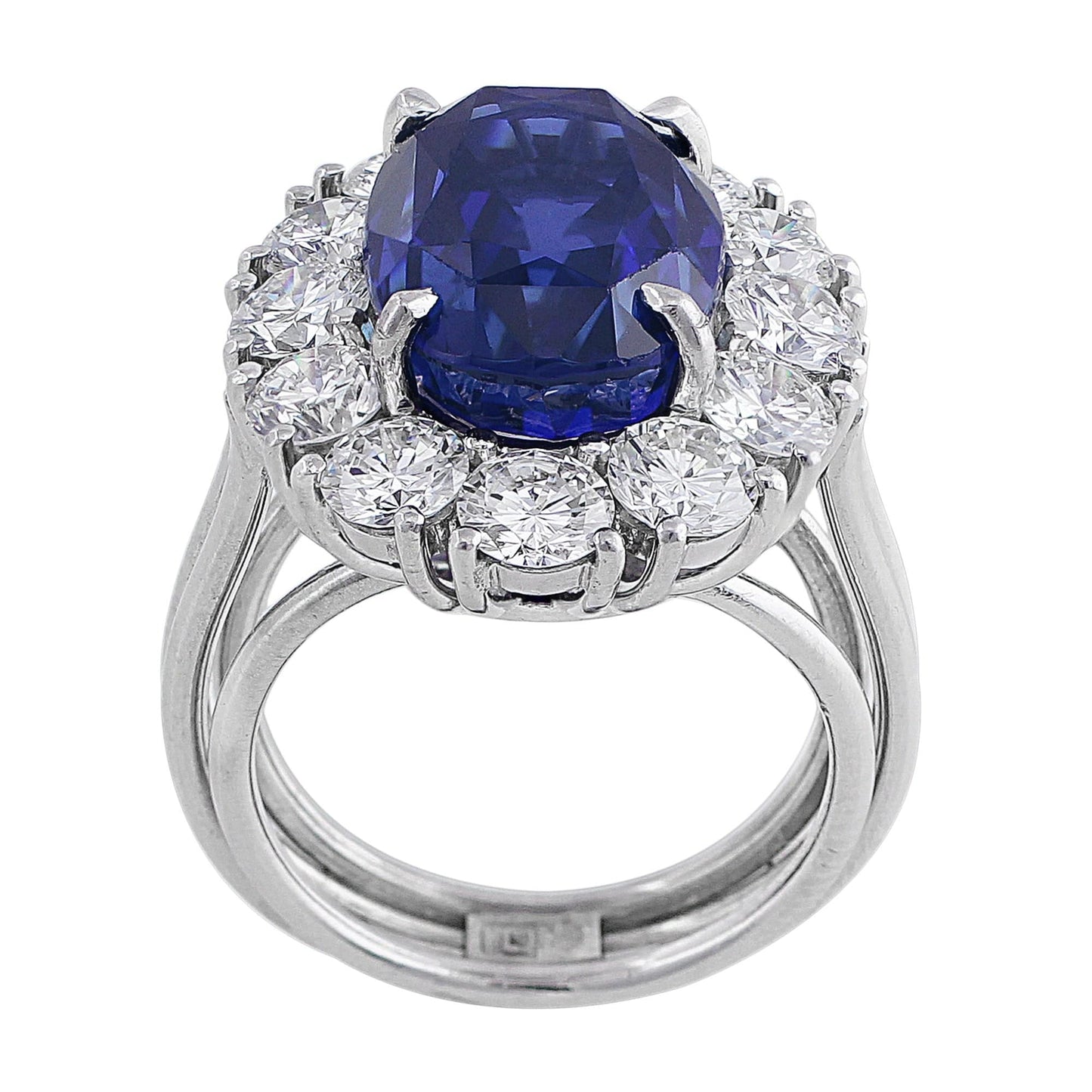 18k White Gold 9.52 ct Burmese Unheated Sapphire Ring, Gubelin certified